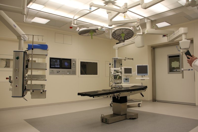 Hospital Dumbwaiter
