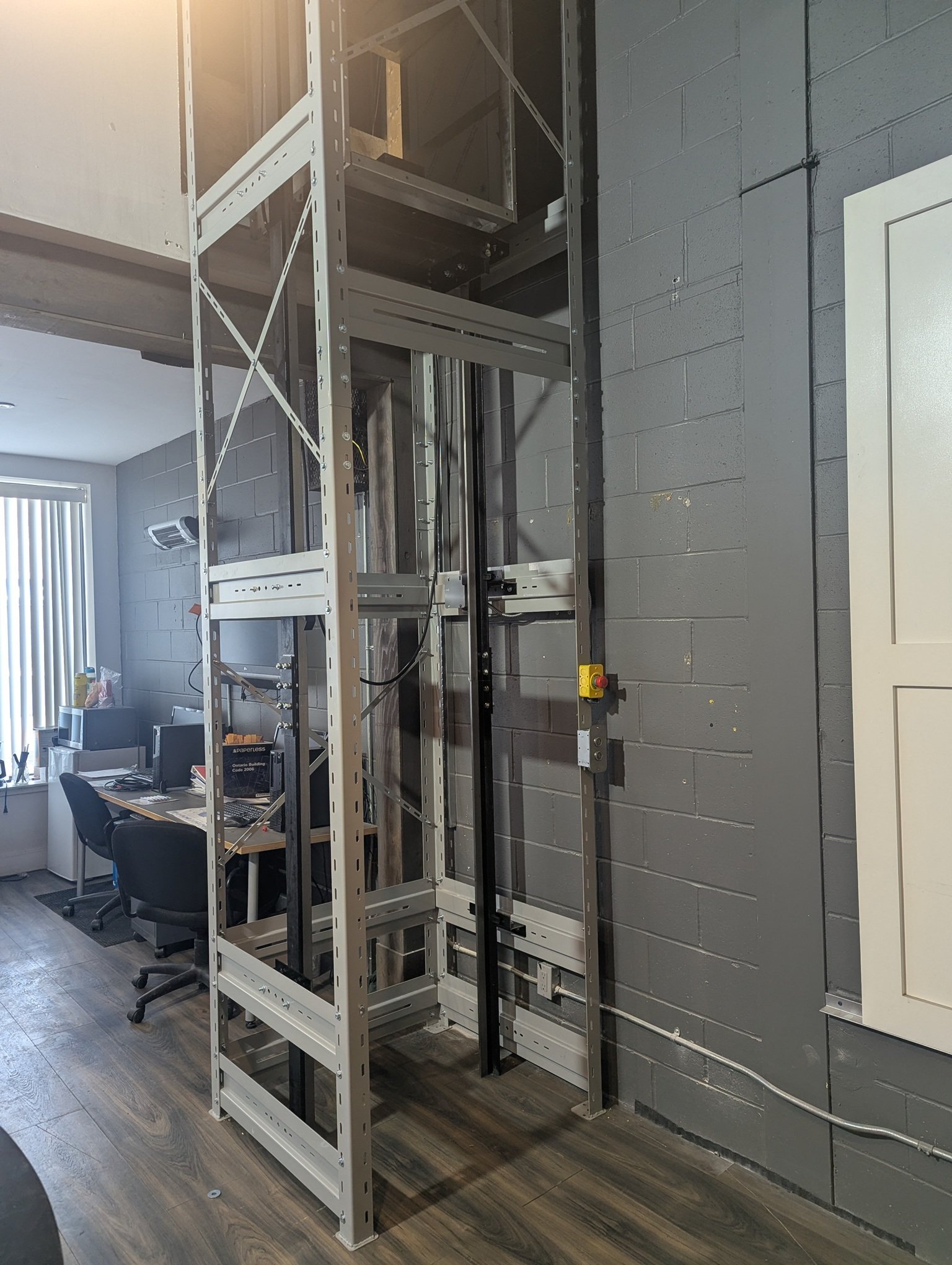 Delta FS Dumbwaiter structure